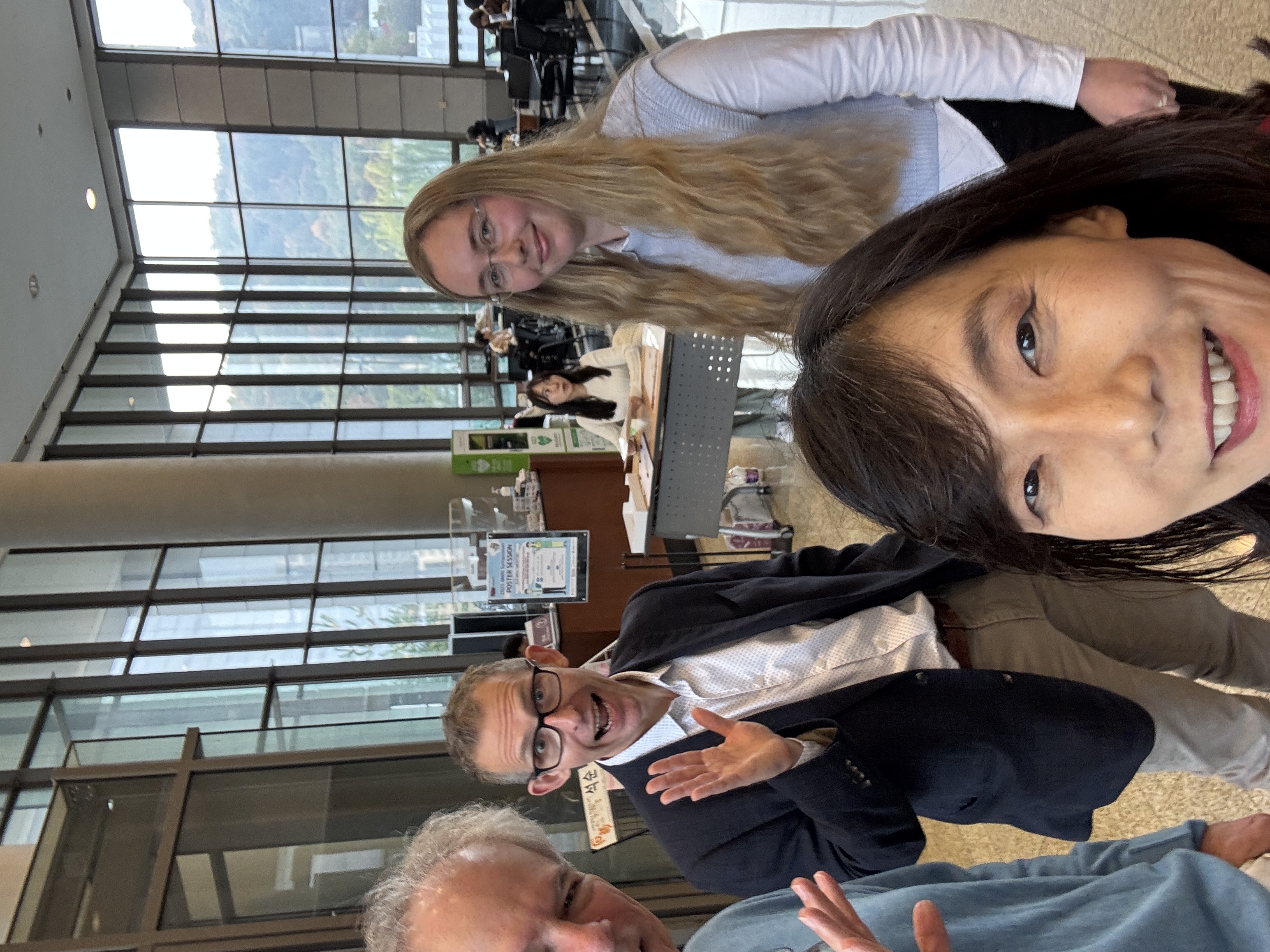 2025 <i class='italic'>b</i>MRI 동기 국제심포지엄 포스터 발표회 #14