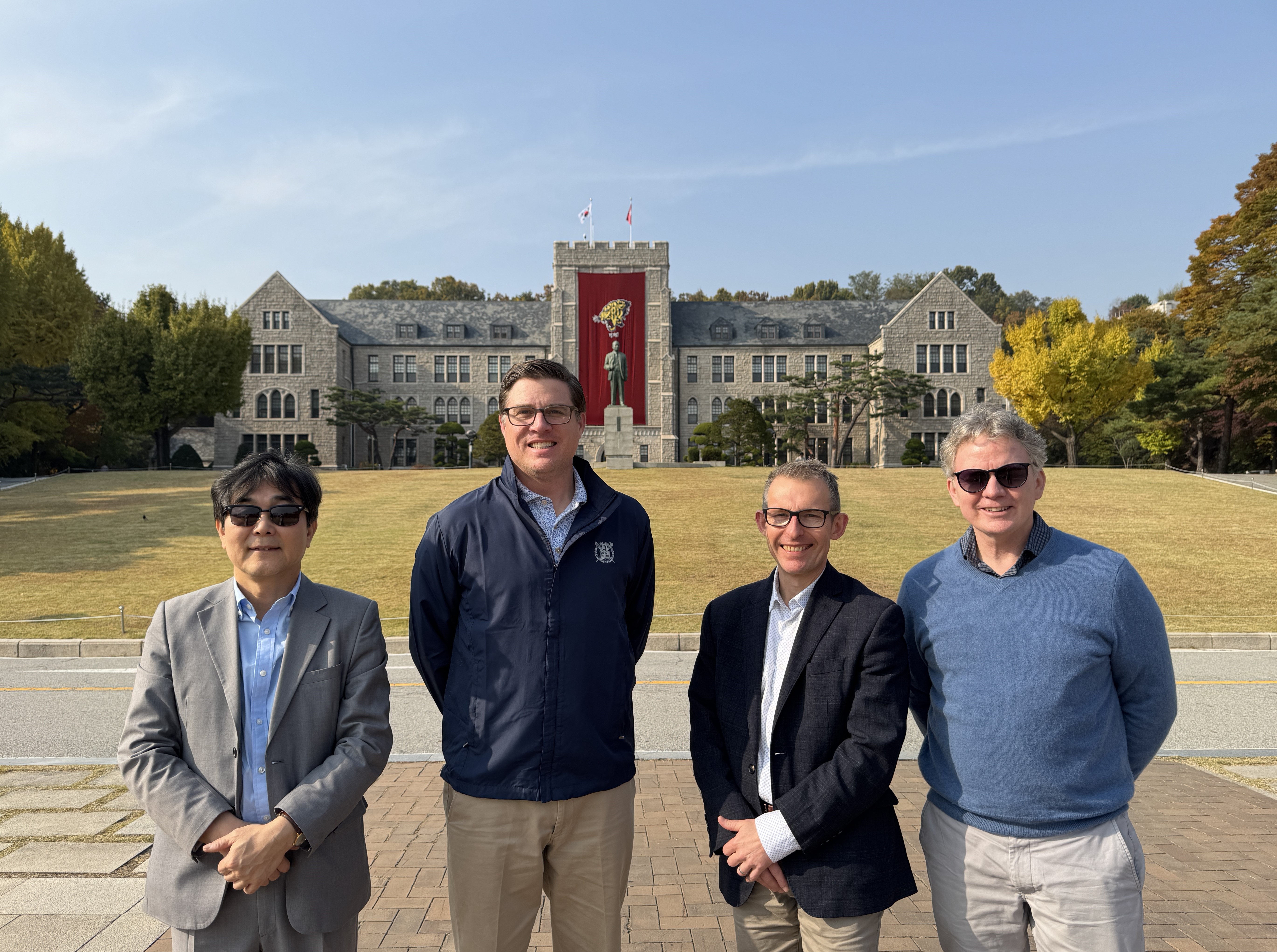 2025 <i class='italic'>b</i>MRI 동기 국제심포지엄 포스터 발표회 #16